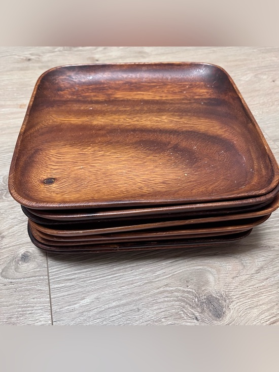 Other - Square wooden plates